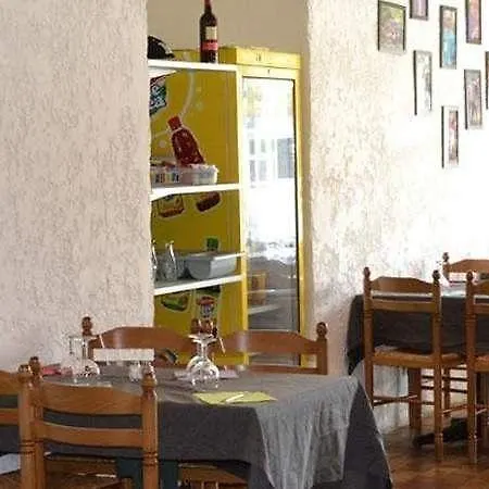 La Palmyre Estanquet Hotel