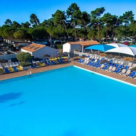 La Palmyre Estanquet Hotel