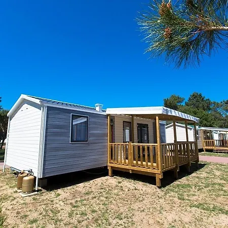 La Palmyre Estanquet Hotel